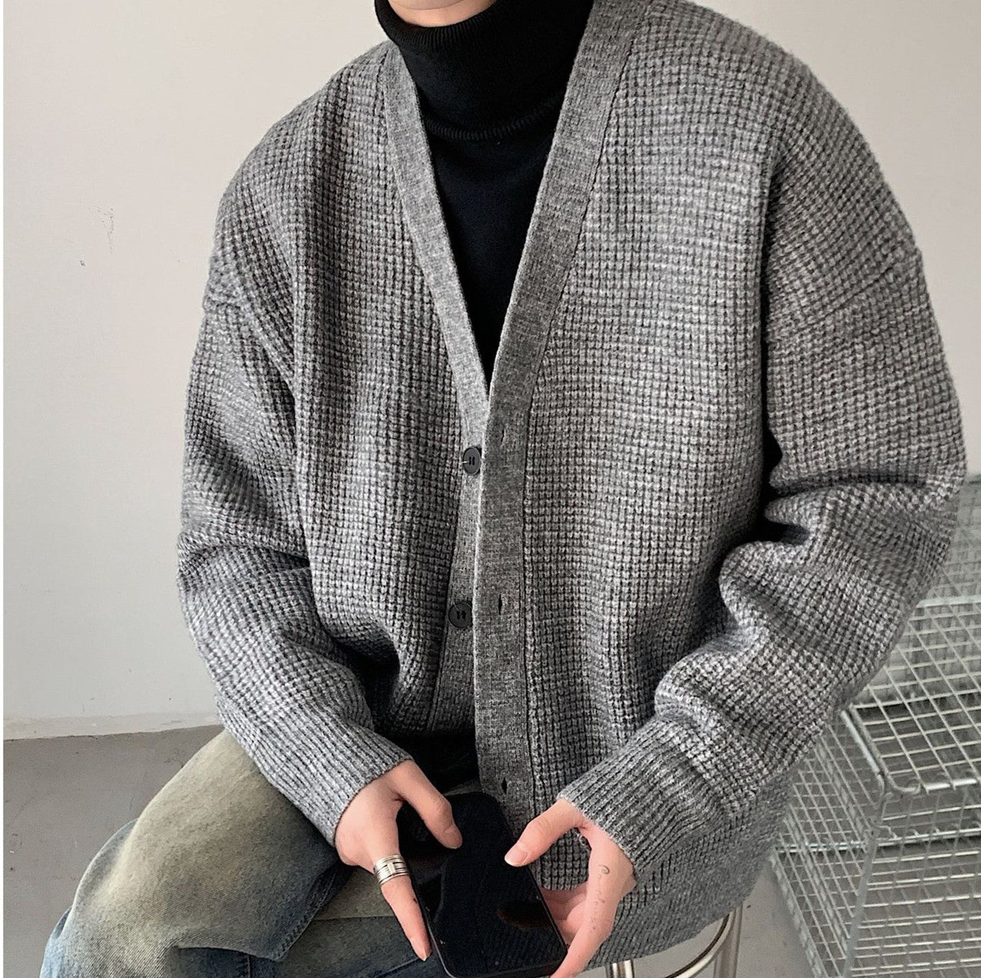 Light Commute Solid Color Knitted Jacket