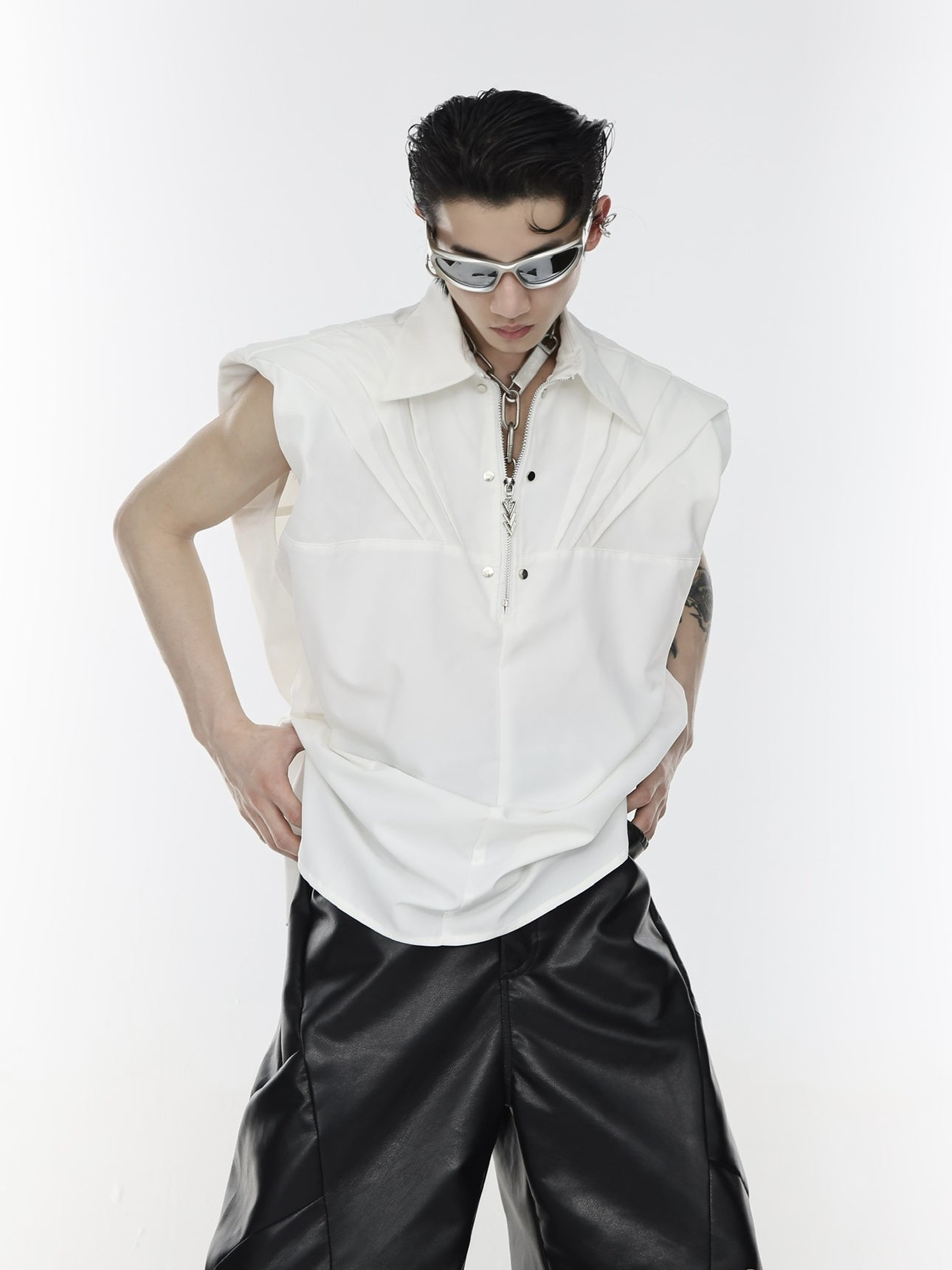 Dimensional Deconstructed Pressed Pleated Padded Shoulder Metal Zip Sleeveless Shirt