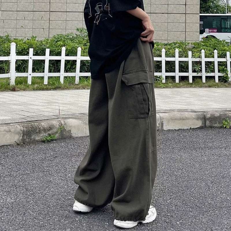 Retro Wide Cargo Pants