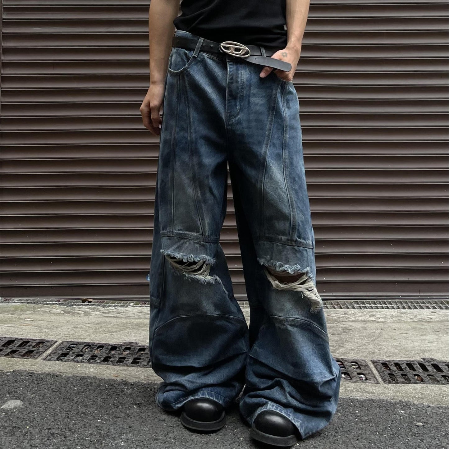 Distressed A-line Splicing Deconstructed Denim