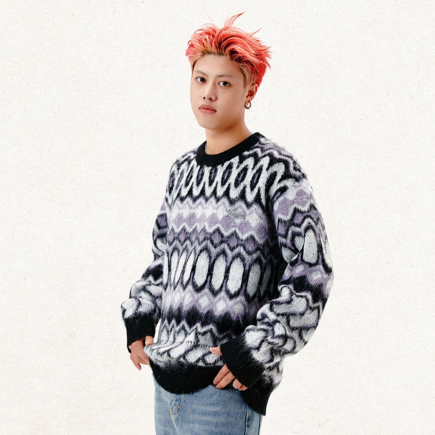 Street Retro Striped Round Neck Sweater(Unisex)